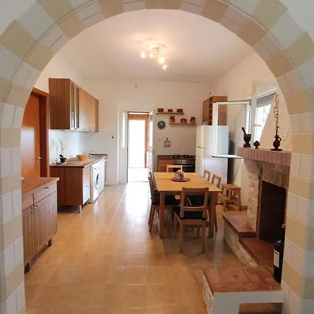 Flora Villa *